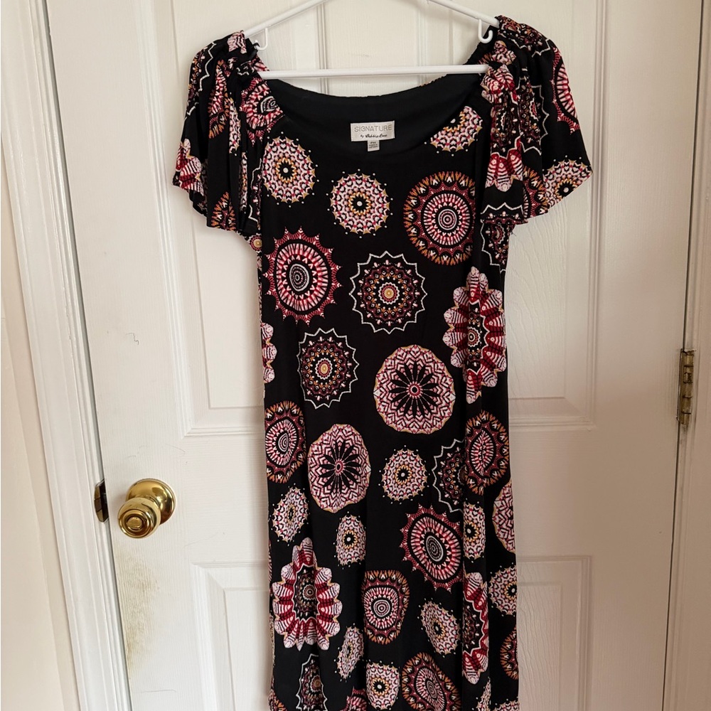 Signature Studio Black short Dress with Pink and Cream Medallion Print